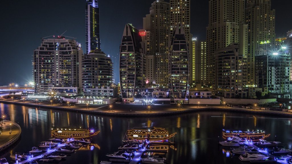 دبي و أفضل 10 معالم سياحية فيها
